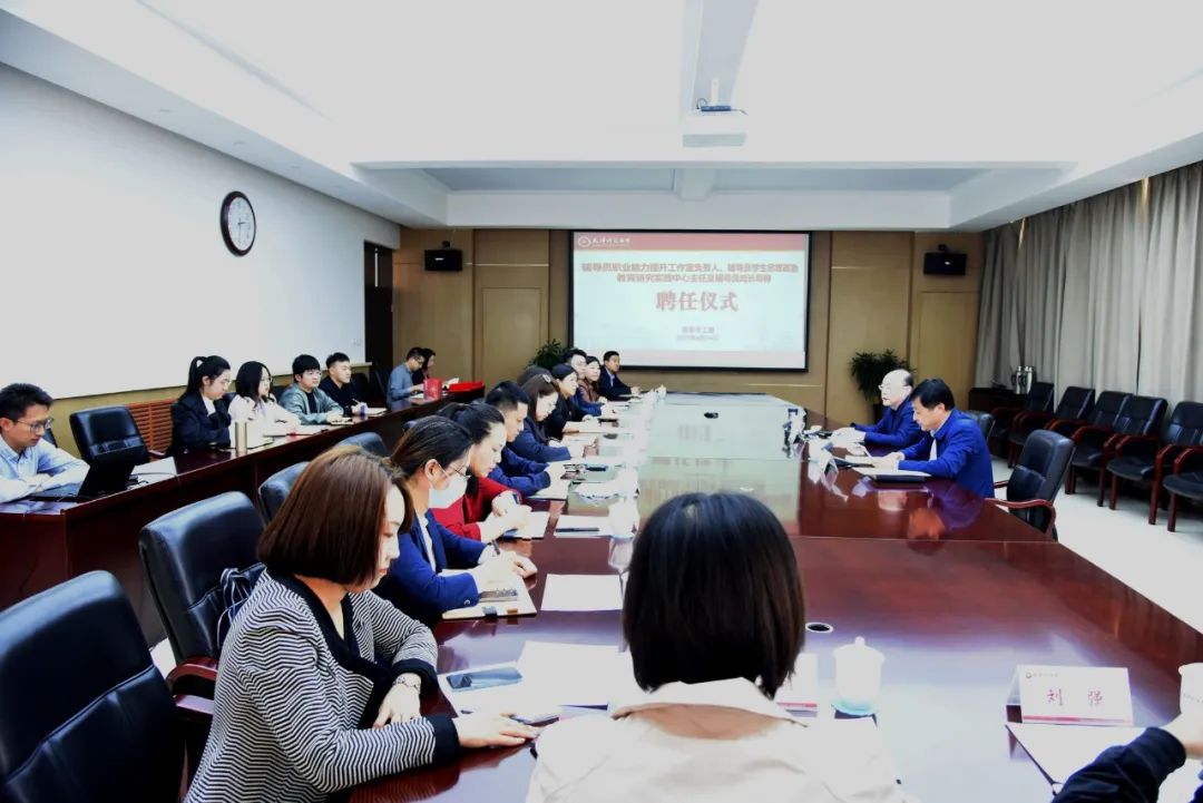 活动现场.jpg 活动现场.jpg