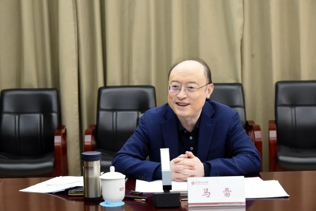 校党委副书记马雷讲话.jpg 校党委副书记马雷讲话.jpg