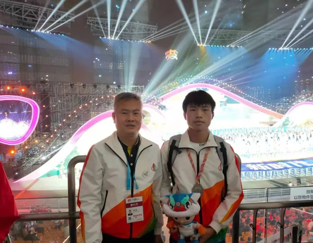 微信图片_20220619155325.jpg