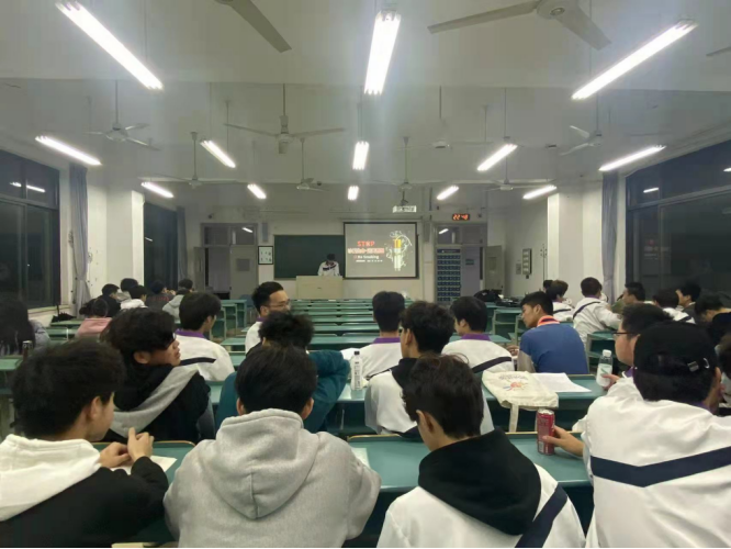 时时在线 面面俱到——酒店管理学院“一站式”学生社区平安校园建设案例520.png