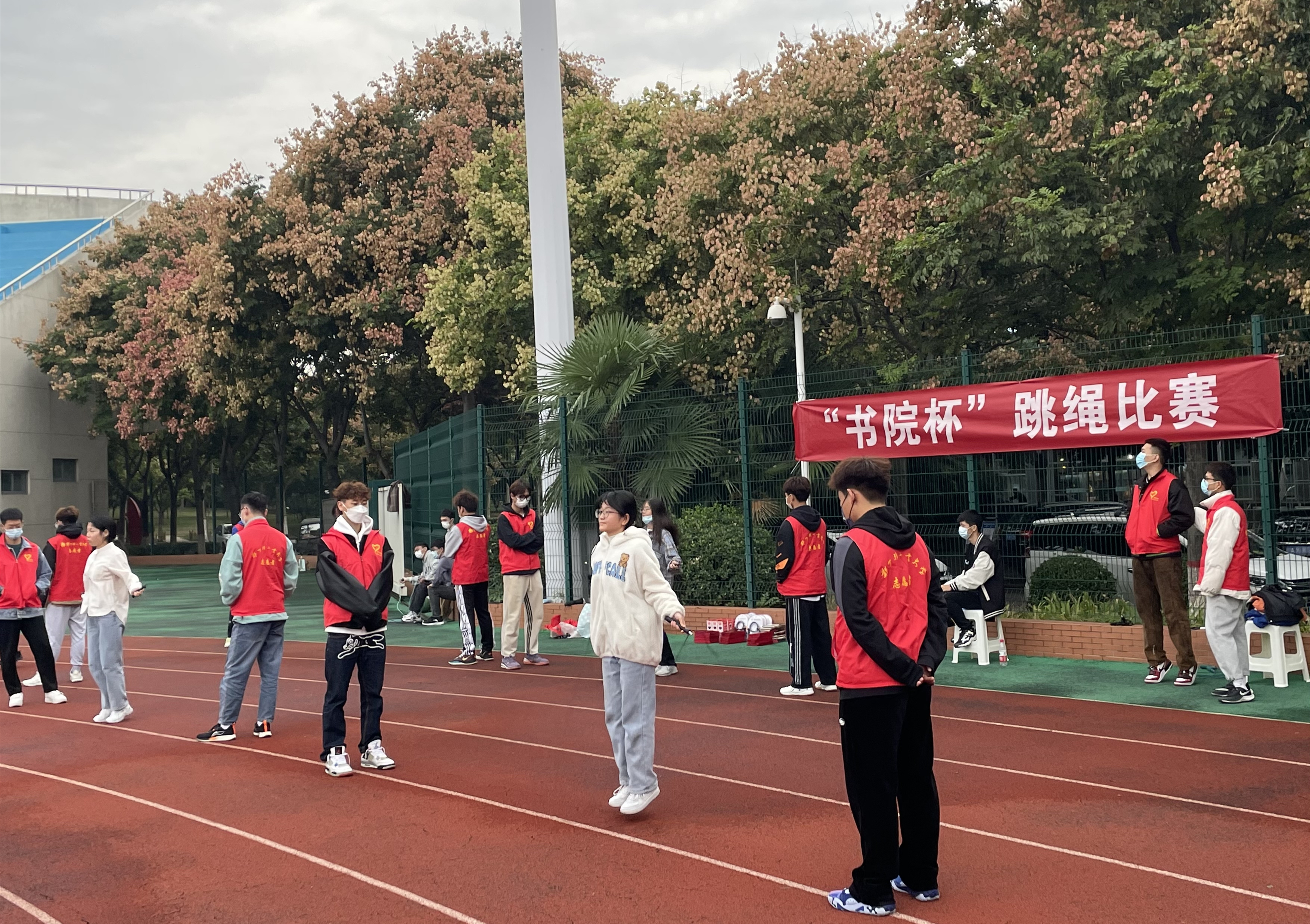 "书院杯"秋季跳绳比赛2.jpg
