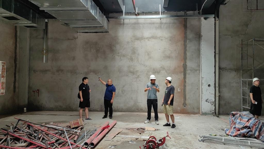 处理第三实验楼漏水问题.jpg 处理第三实验楼漏水问题.jpg