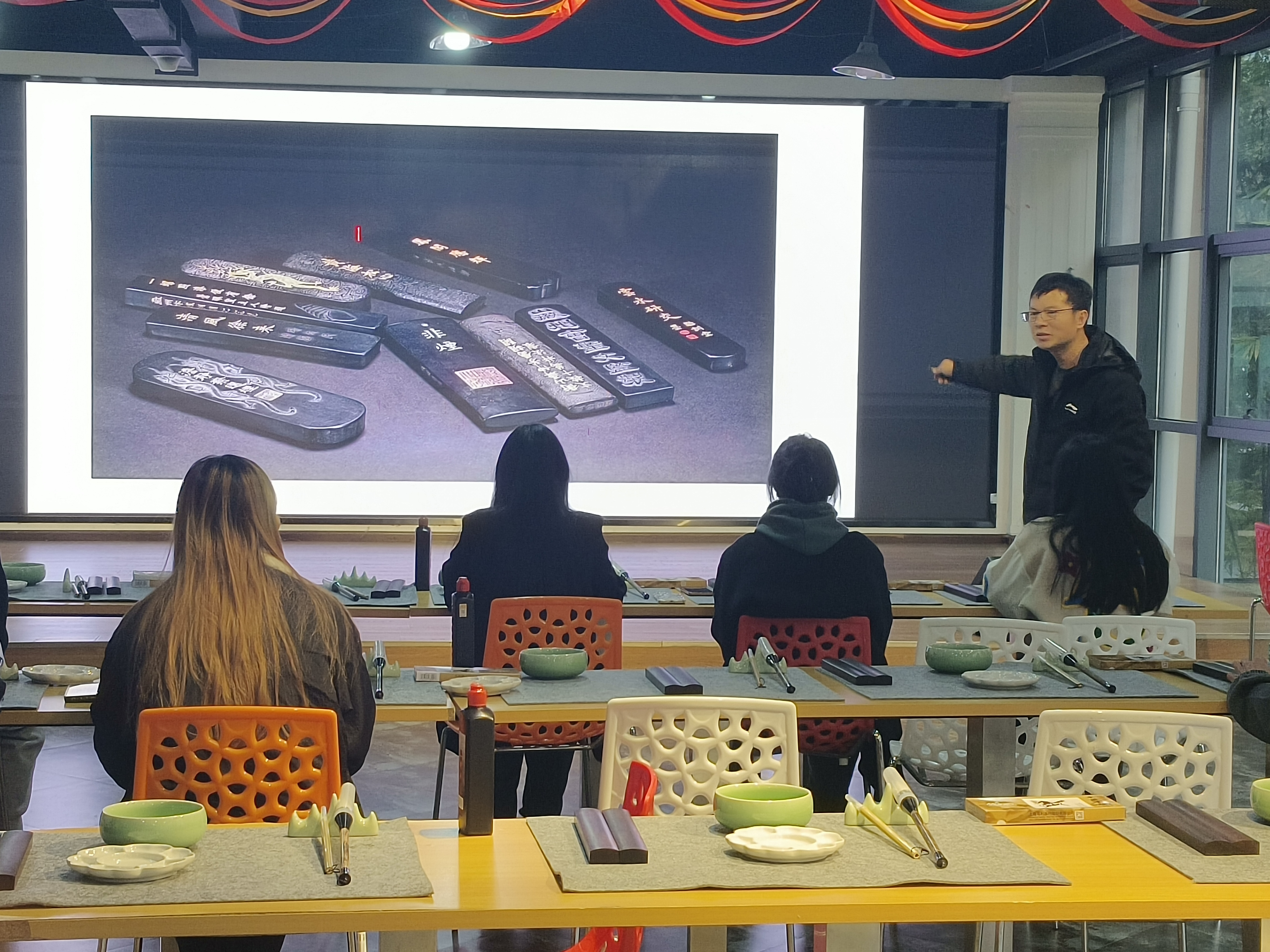 2e6b0c36-5ead-4d22-9b35-4de3998bd5b3.png 2e6b0c36-5ead-4d22-9b35-4de3998bd5b3.png