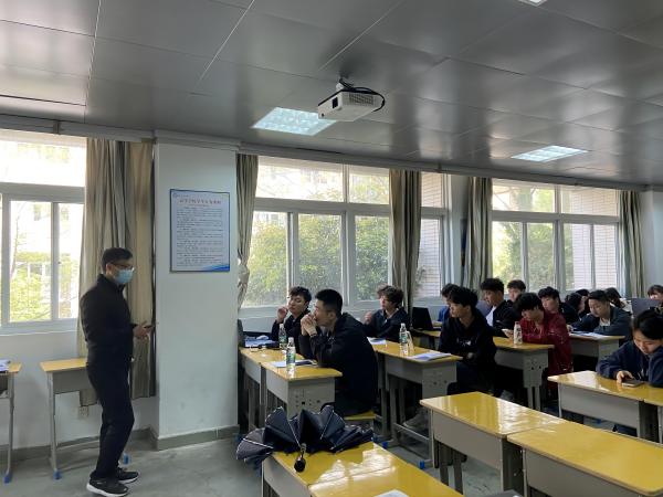 1713523023282050.jpg 8d15acf33d3a82c950087cc81a636824.jpg