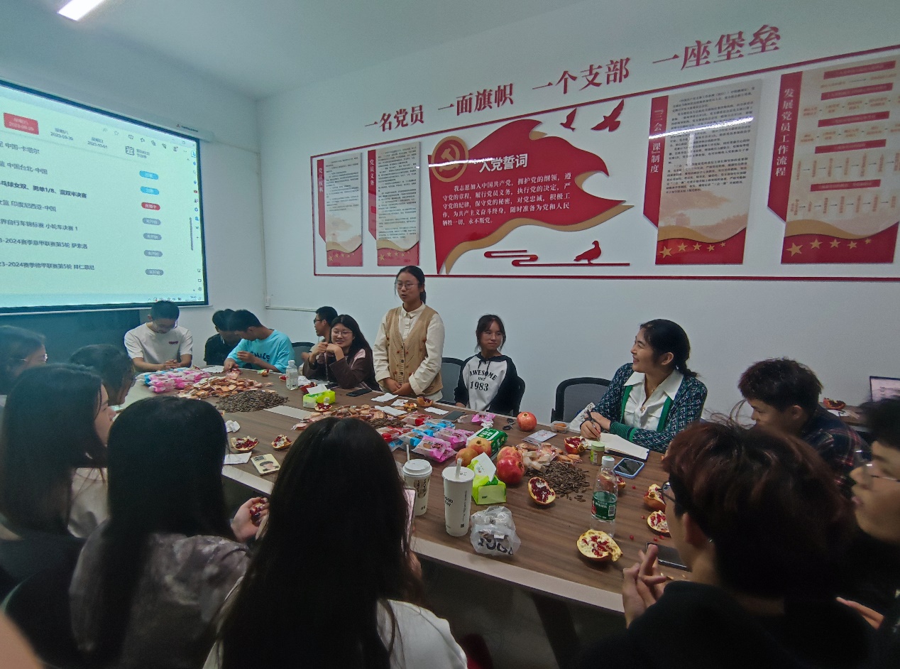 茶话会.jpg