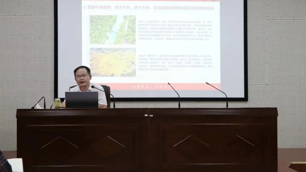 马克思主义学院学生一站式服务工作经验分享