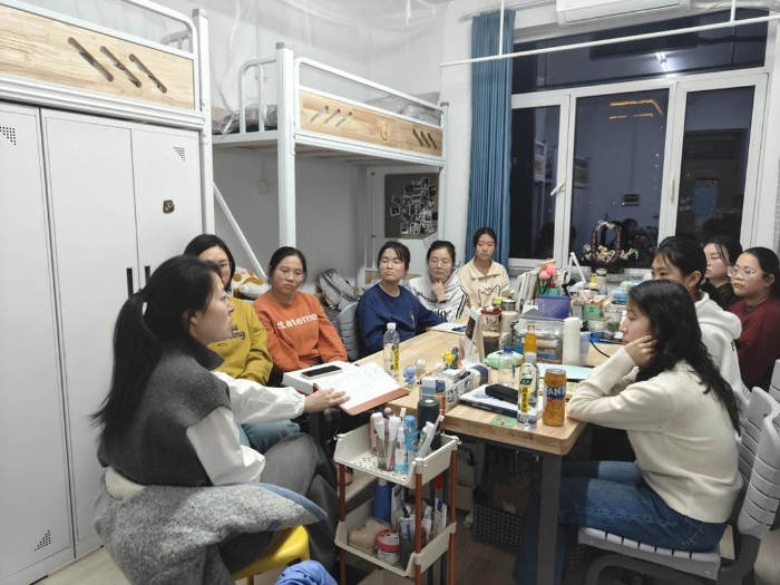 东北大学“书香寝室“阅读会