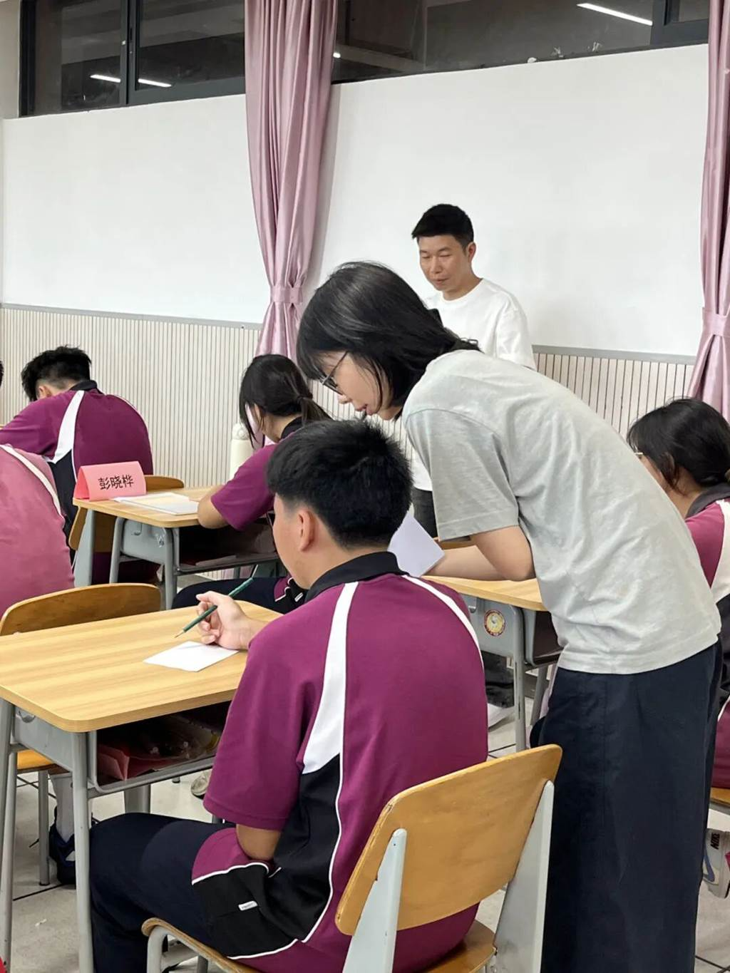 志愿活动.jpg 志愿活动.jpg