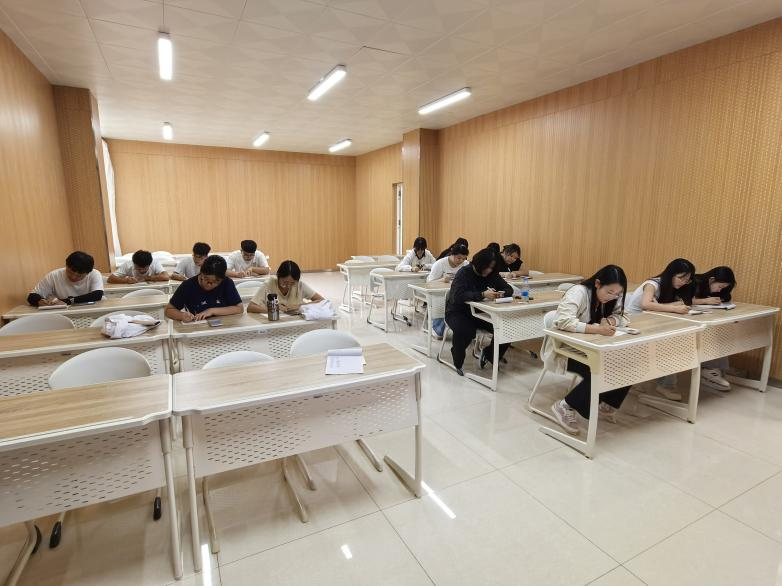 微信图片_2025-11-14_225455_523.png 微信图片_2025-11-14_225455_523.png