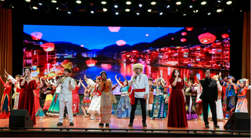 2026年武汉理工大学“平安校园 幸福社区”文艺晚会暨“扬帆启航”跨年舞会举办